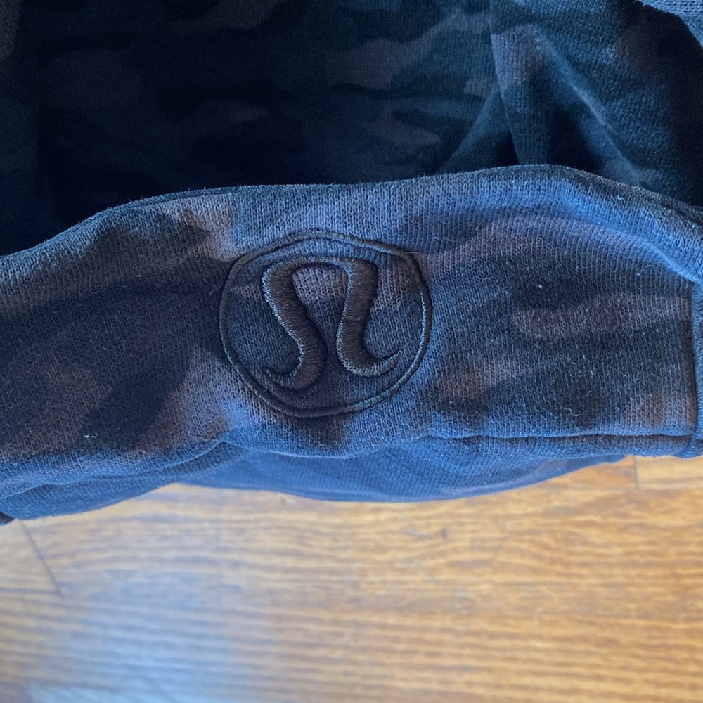 🏝️FLASH SALE - TODAY ONLY
Lululemon Scuba Hoodie Light Cotton Fleece Sequoia - Picture 6 of 9